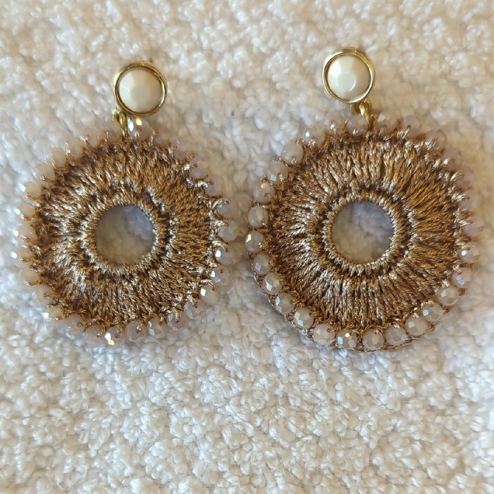 Elegant Gold and Cream Earrings
